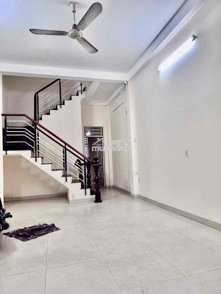 Nhà rẻ 4x13m 2lầu (4pn 2wc) hẻm 7m. khu y tế kỹ thuật cao - sát aeon