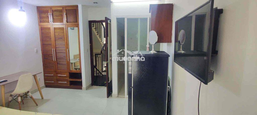 Phòng cửa sổ lớn trung tâm q1 - Ảnh 3