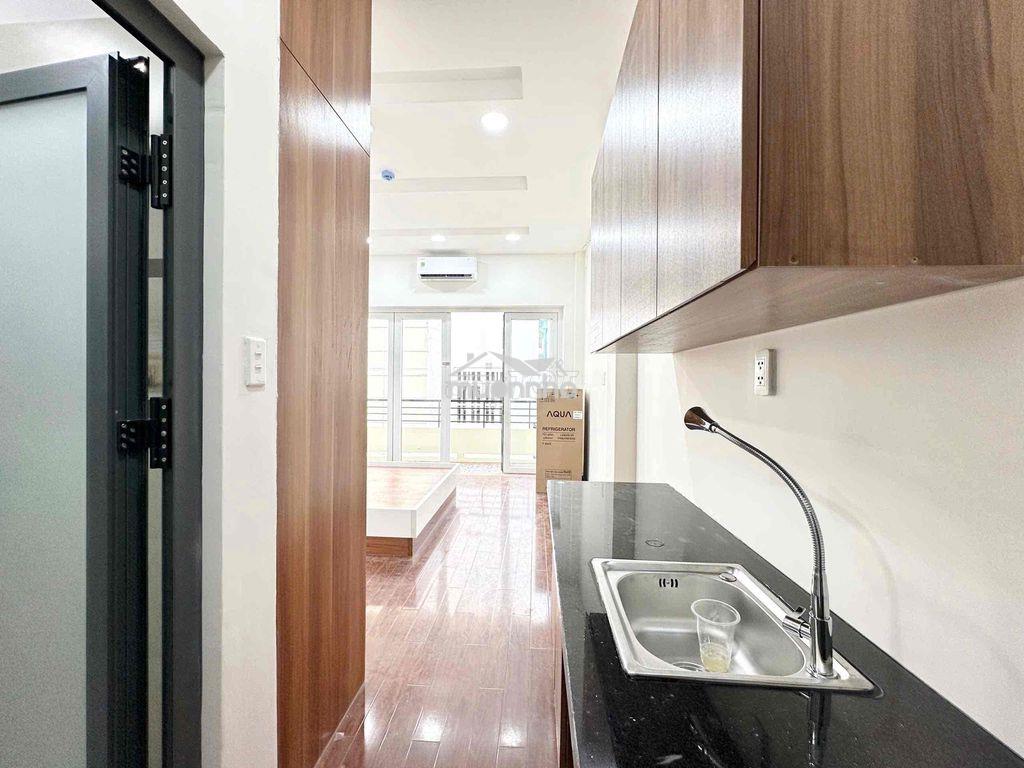 Phòng ban công mới 100% full nội thất phan xích long gần bờ kè, q1 - Ảnh 2