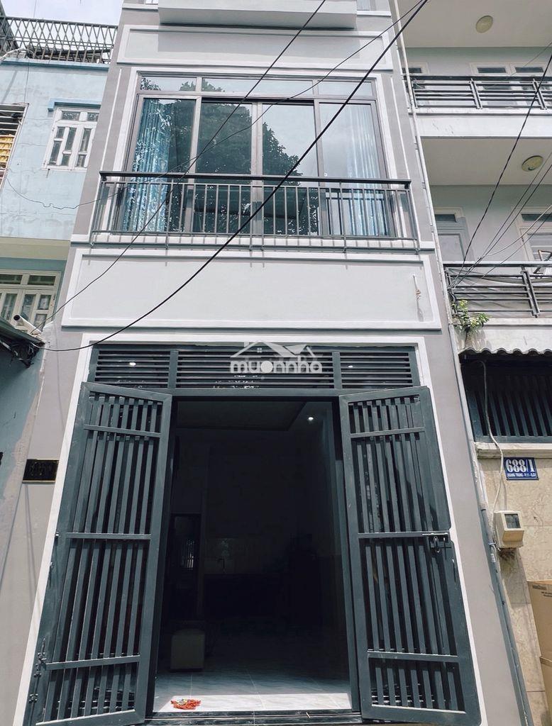 Cho thuê nhà nguyên căn vừa ở vừa kinh doanh. mặt tiền quang trung