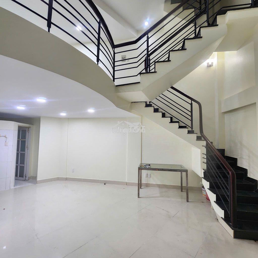 Mình cho thuê nhà hòa hảo, 4 tầng, 6 x 10m, chỉ 12.5tr - Ảnh 4