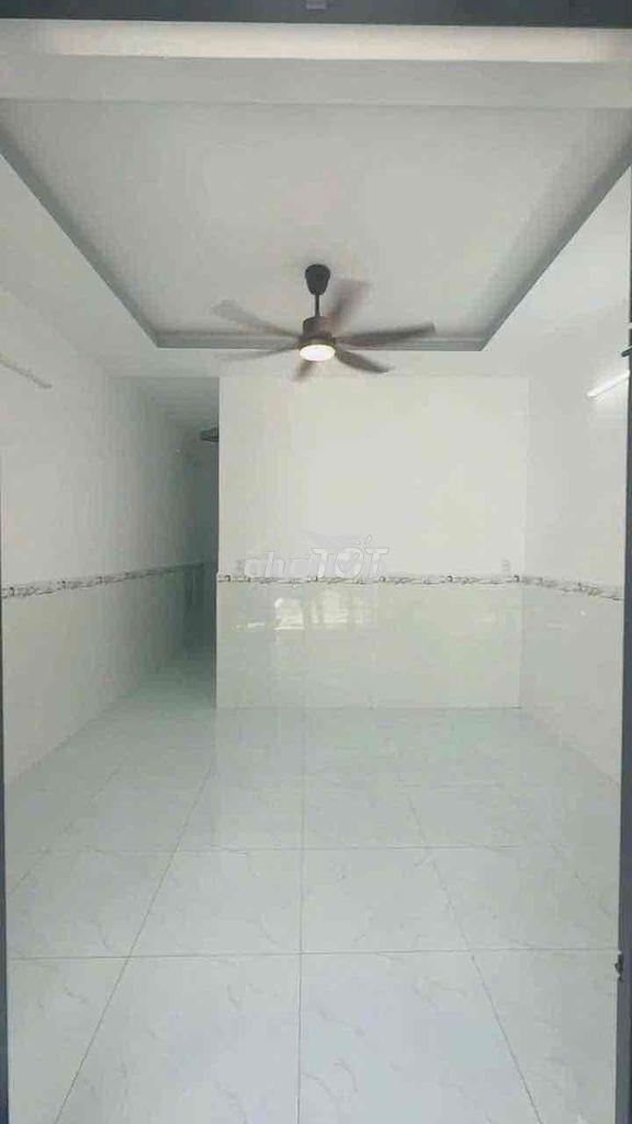 Bán nhà shc gần đường bình mỹ vị trí đẹp giá 1ty350