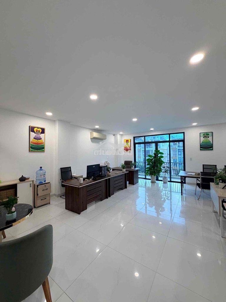 Văn phòng 7x20m full nội thất ngăn kính sẵn tại vạn phúc city - Ảnh 4