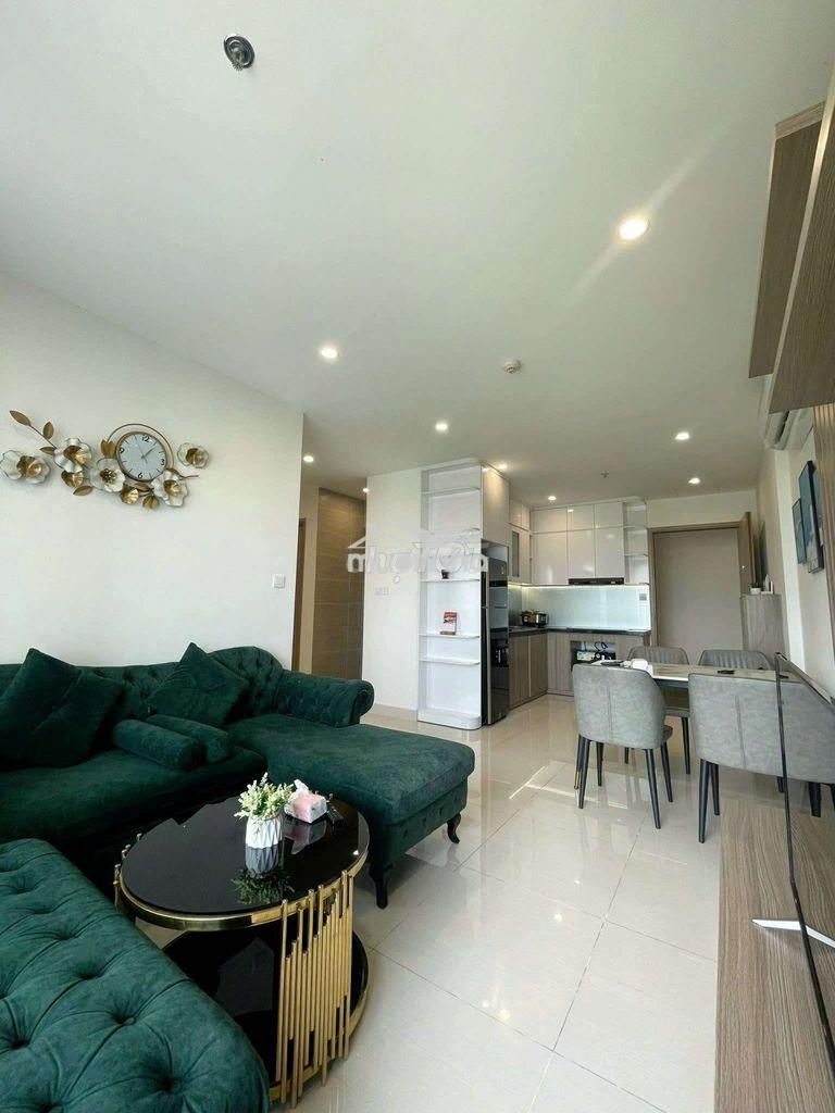 Cho thuê căn 2pn 8tr full nội thất cao cấp vinhomes grand park q9