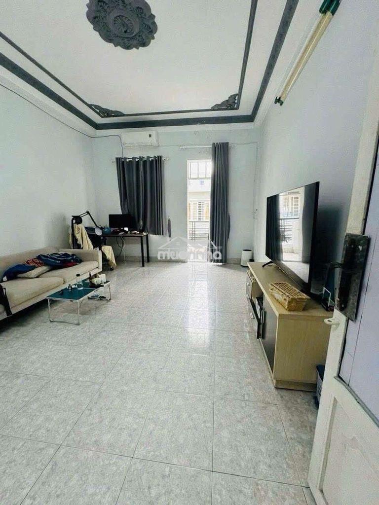 Phạm văn bạch - hẻm xh| 4ty.. | 40m2 | 3 tầng | 4pn| sổ a4 - Ảnh 2