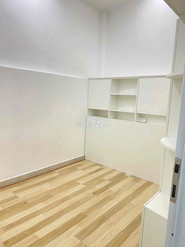Nhà nguyên căn lê trọng tấn 2pn 2 wc giá 8tr - Ảnh 4