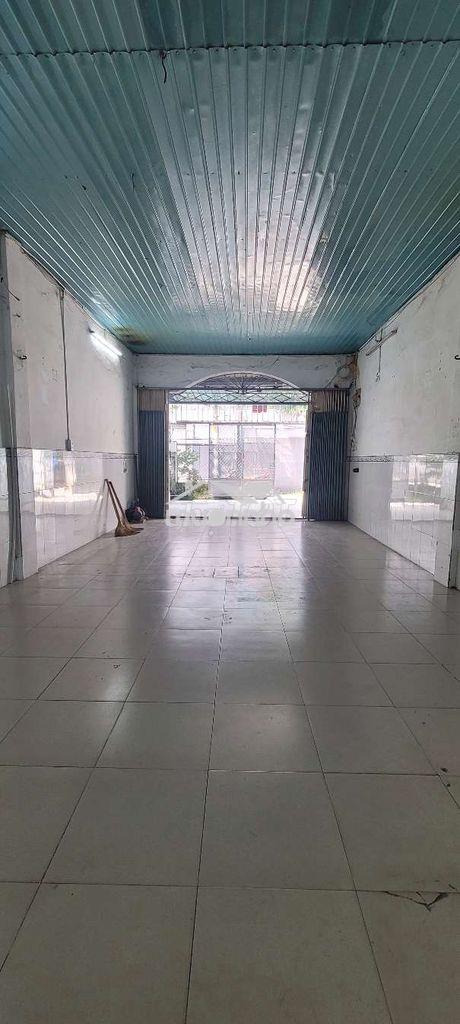 Nhà hẻm ôtô thông kv an ninh gần chợ trường học giáp tân bình - Ảnh 3