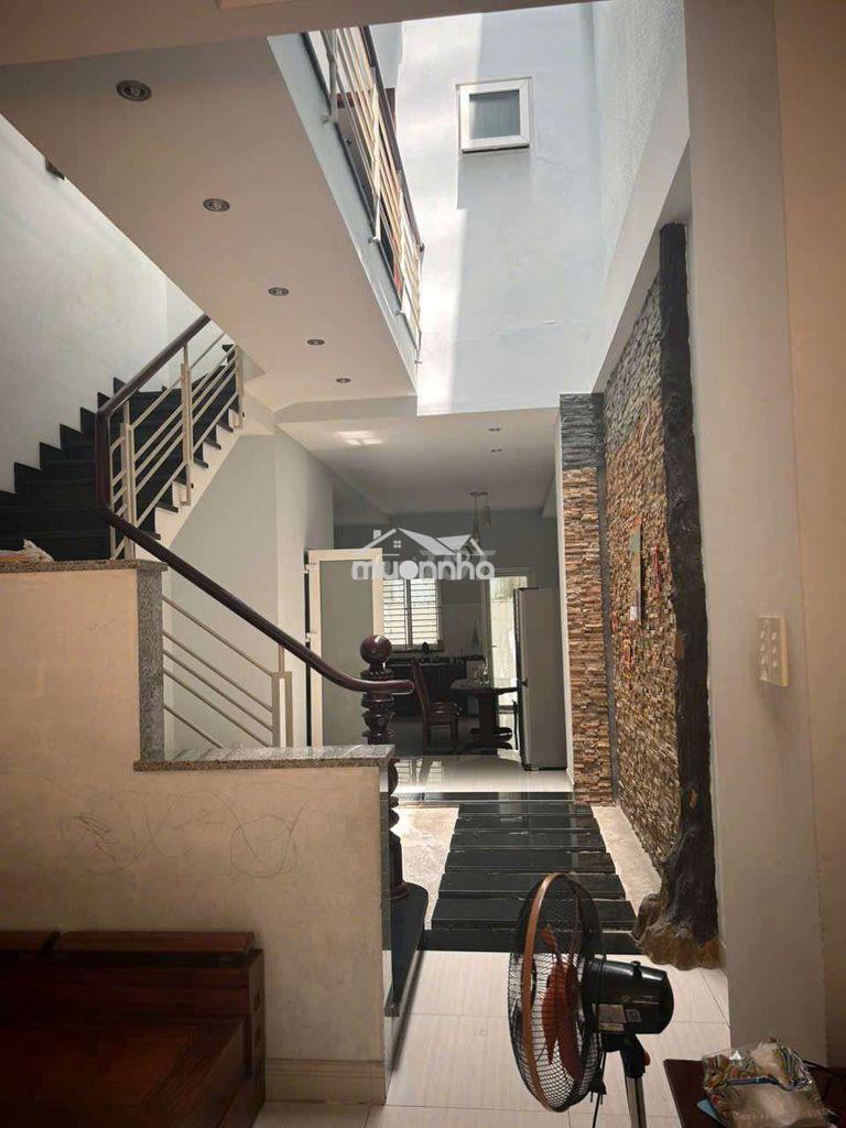 Nhà cho thuê. 4 phòng ngủ 12 triệu  - Ảnh 2
