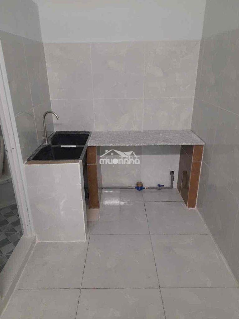 Cho thuê nhà tl 15 q12 dt 54m 2p ngủ giá 5tr - Ảnh 2