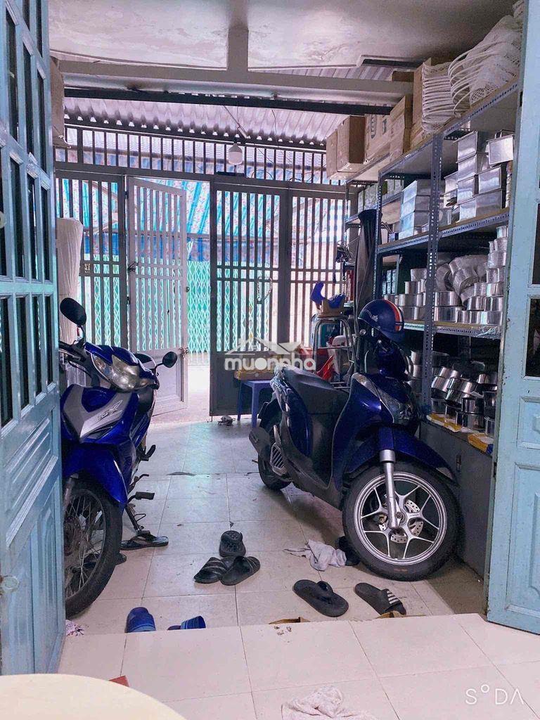 Nhà chính chủ cần bán gấp, trong chợ rạch ông - Ảnh 4