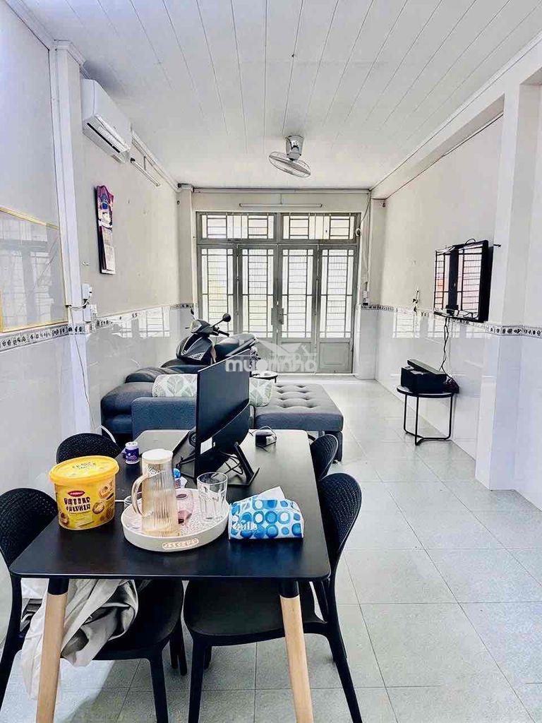 Nhà mới, dài 15m, giá 9tr, 1 trệt 1 lầu 2m. lạnh ở và lv ok ngon 🫰🫰 - Ảnh 2