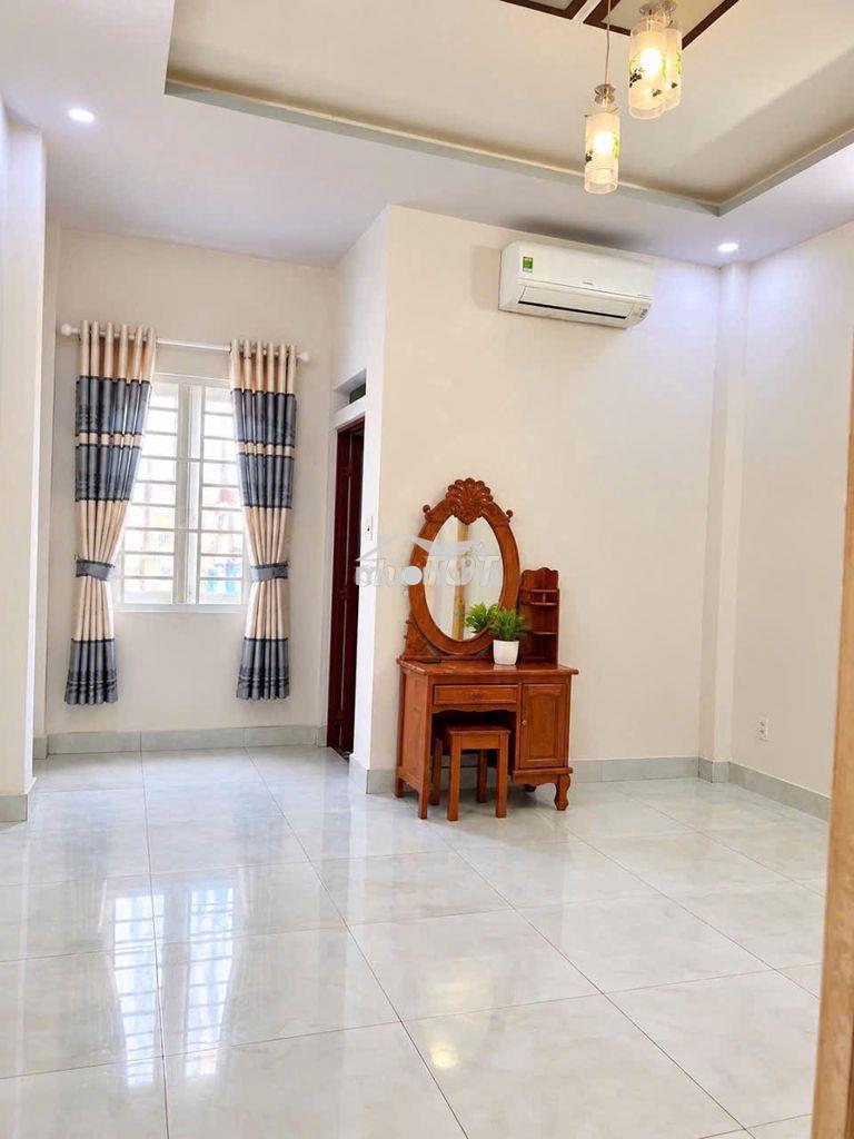 Cho thuê nhà 3 lầu mới đẹp full nội thất hẻm đường huỳnh thị hai q12 - Ảnh 4