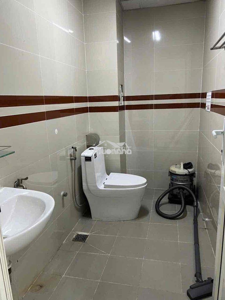 Nhà 5.5 m ❌22m đúc lửng 1pn,2wc ,hẻm 7m ,kênh nước đen - Ảnh 3