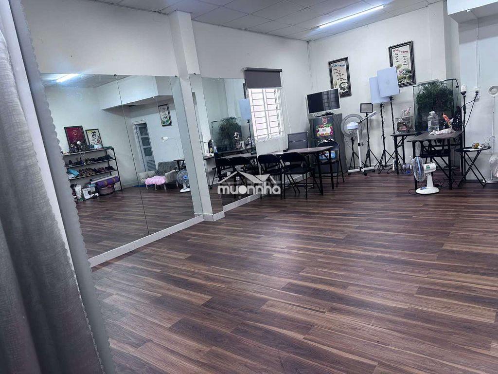 Phòng tập máy lạnh quận 10 cho thuê - Ảnh 2