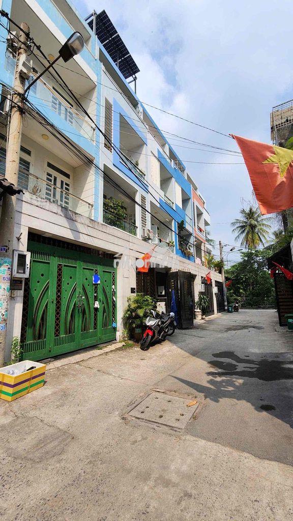 Nhà 4 tầng p. linh đông gần phạm văn đông,sẵn nội thất,sân oto