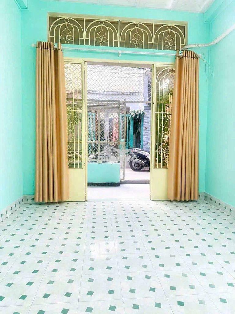 Bán nhà cxpla p12 q6 gần chợ phú định  - Ảnh 2