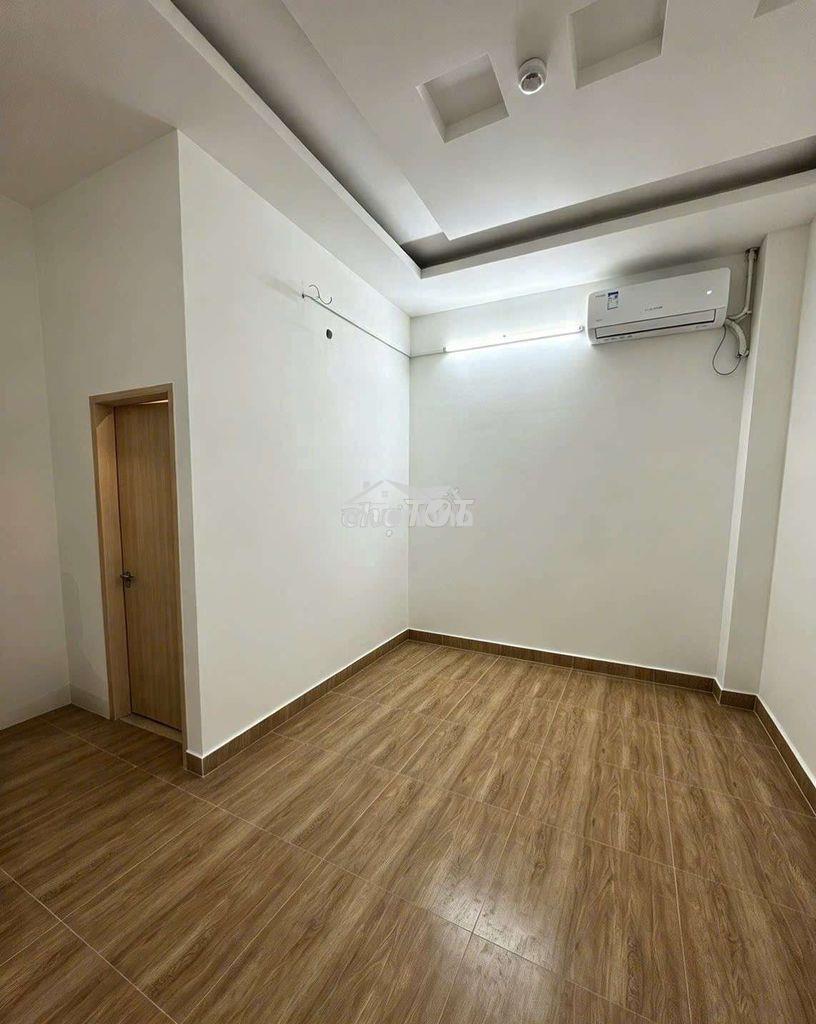 Phòng mới xây ngay vòng xoay lê đại hành, q11. - Ảnh 2