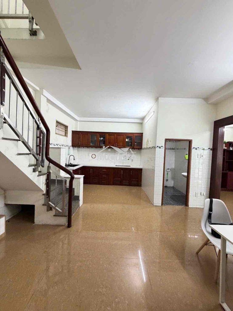 Đối diện vincom thủ đức -hoàng diệu 2 nhà 2pn 2wc full nội thất ở + vp