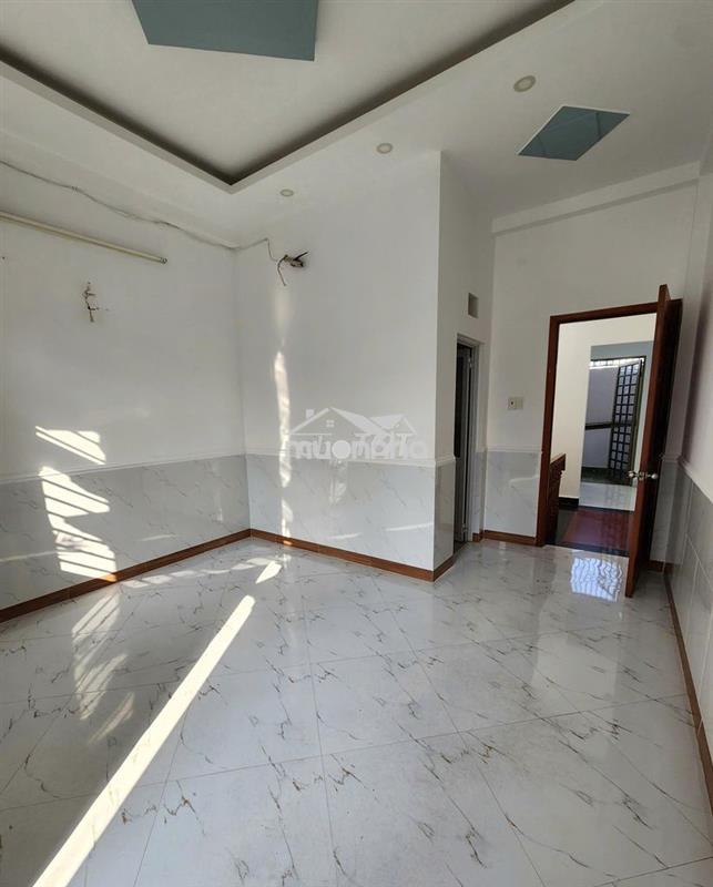Bán nhà hẻm 5m phan huy ích, 4x13m, nhà 2 lầu, giá 6.5 tỷ tl