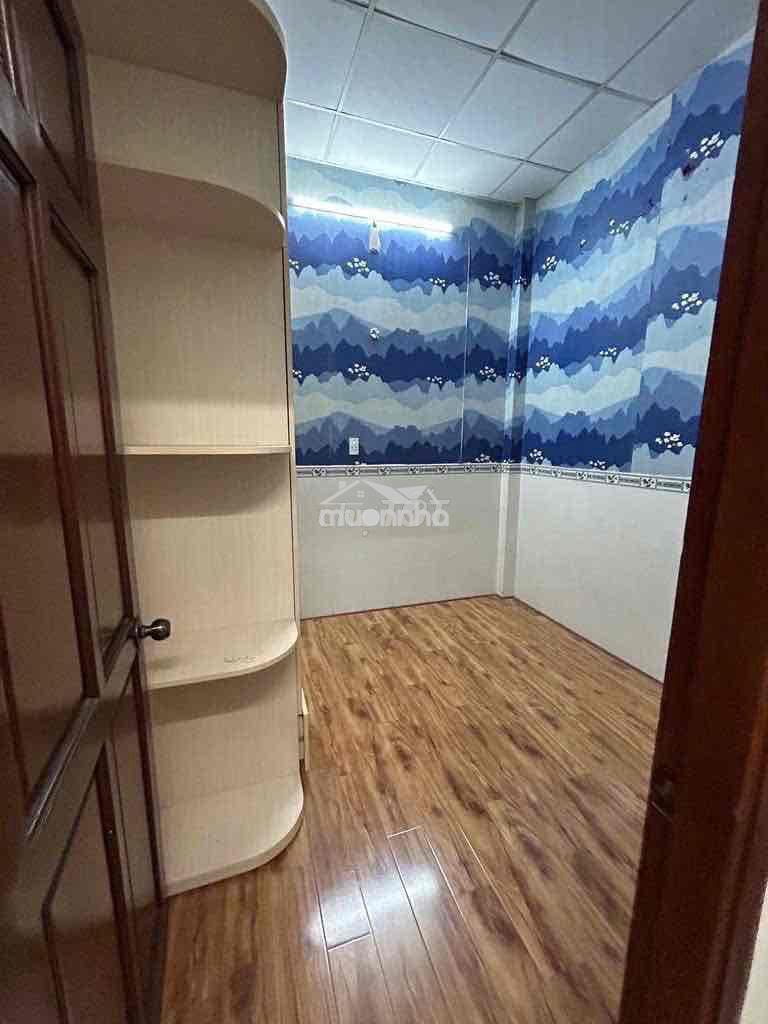 Nhà nguyên căn 4-11m 2pn 2wc , cọc trước 13/11 nhận nhà - Ảnh 2