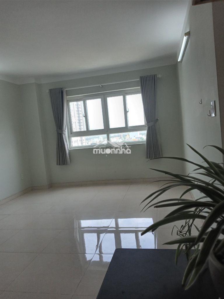 Cho thuê căn góc 2pn hiệp thành building - giá 6,9 tr/th