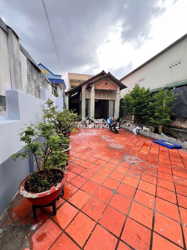 250m² nhà sân vườn ngay quốc lộ 13 | ngang gần 7m có 3pn 2 nvs