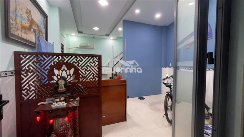 Bán nhà 30m2, 1 trệt 2 lầu  2 pn, sẵn sổ, p.3, phú nhuận