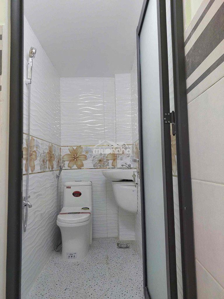 Cho thuê nhà nguyên căn lê quang sung -vào ở liền - Ảnh 4