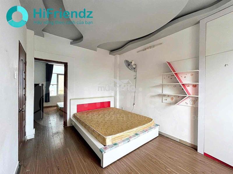 Cho thuê căn hộ 2pn cửa sổ full nội thất 4ng3xe ngay cv lê thị riêng