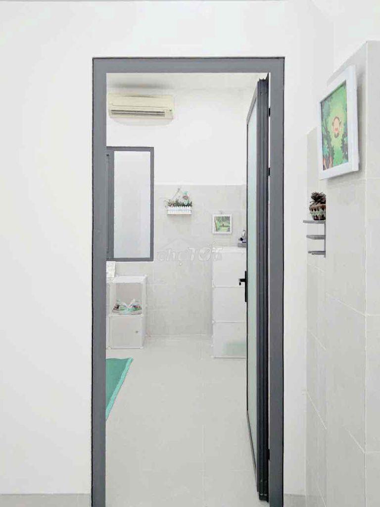 Cho thuê nhà mới đẹp phú nhuận, nhà 1 trệt 1 lầu + gác, sân thượng - Ảnh 2