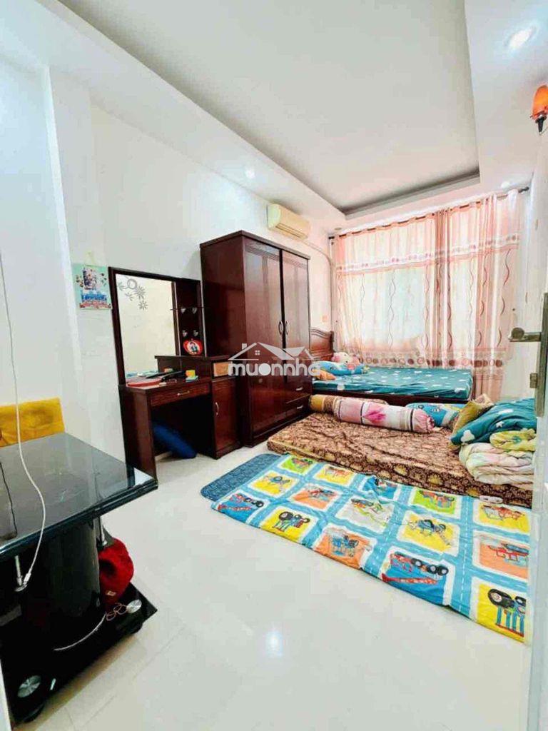 Nhà 4 tầng 40m2 mặt tiền hẻm đường bùi minh trực p5 q8 - Ảnh 3