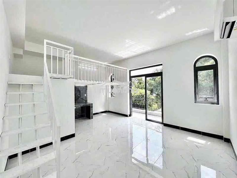 🏡Phòng gác ban công thoáng rộng 35m2 gần âu cơ‼️