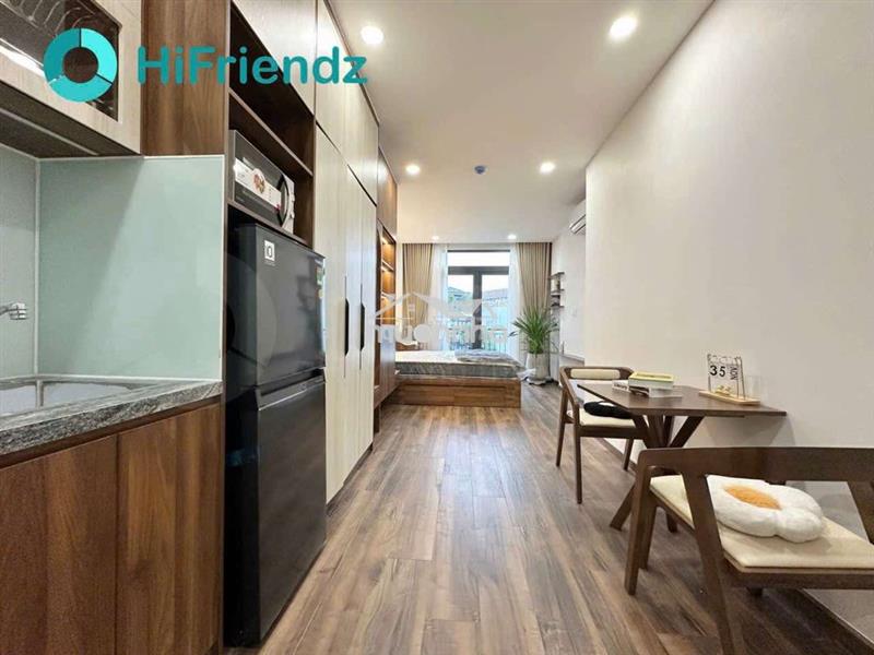 Studio có ban công ngay đảo kim cương thuận tiện qua sala, mai chí thọ