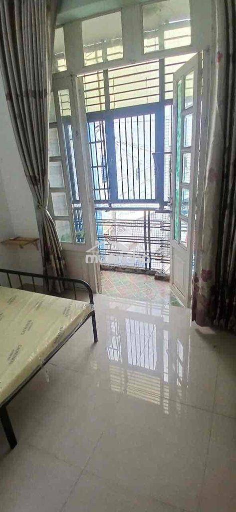 Cho thuê nhà đường cmt8 p10 q3 - 1 trệt 1 lầu, 2pn 2vs - Ảnh 3