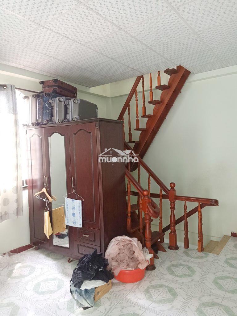 Nhà 3 tầng yên tĩnh gần chợ phú nhuận, 14tr - Ảnh 2