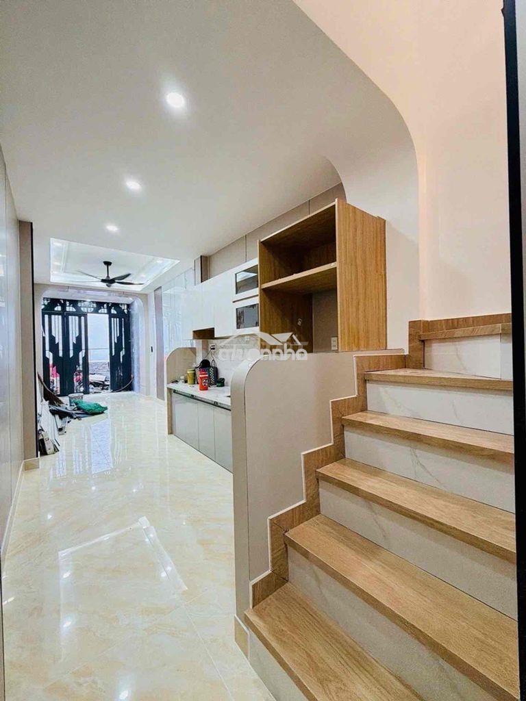 Nhà mới - đường xóm chiếu quận 4 - Ảnh 4