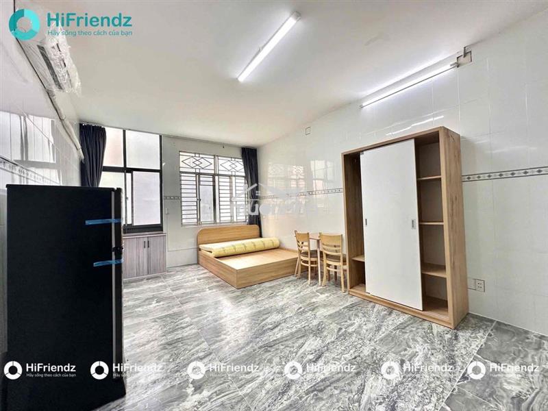 Studio rộng 25m2 có cửa sổ lớn full nt - kdc phong phú gần bx q8