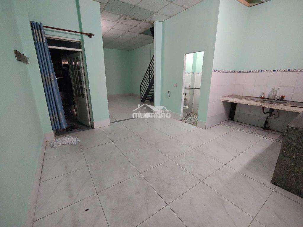 Cho thuê nhà nguyên căn - 2 phòng ngủ - chính chủ - ngay bình hưng hòa - Ảnh 3