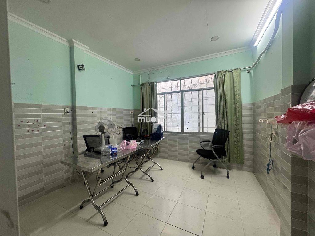 Hẻm trước nhà 2.5 nhưng 1 căn là xe hơi chạy mặt tiền - Ảnh 2