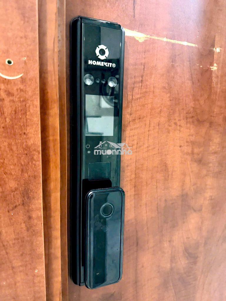 Gấp cho thuê căn 55m2, 2 pn, 2 wc, full  nội thất, cc 35 hồ ngọc lãm - Ảnh 2