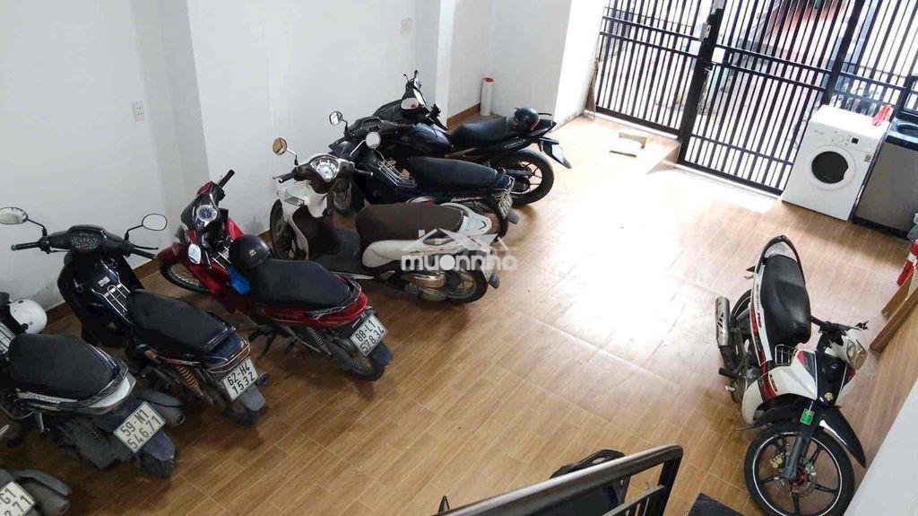 Bán nhà chdv 5 tầng- cho thuê 50 triệu/ tháng- giá 6,9 tỷ - Ảnh 2