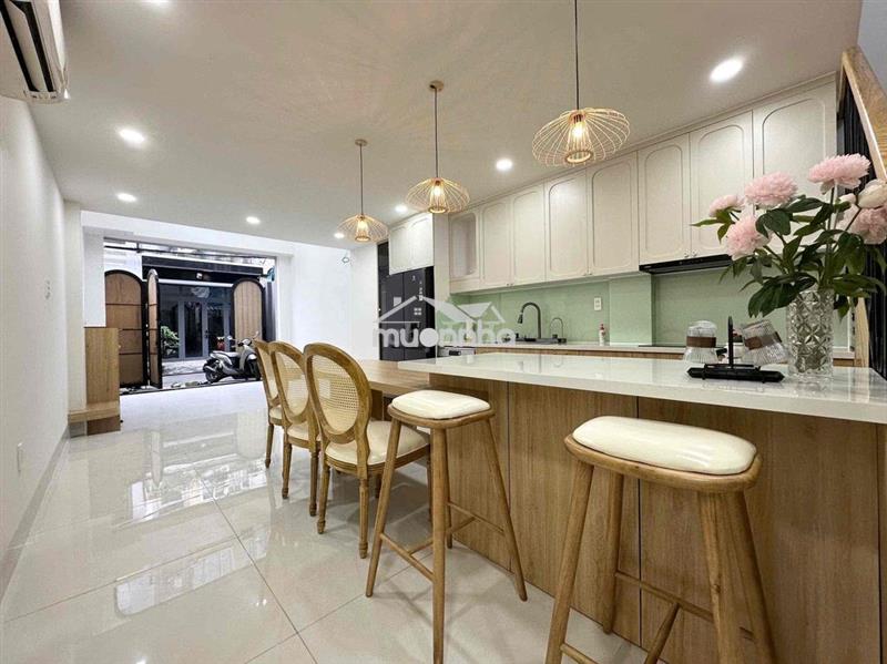 Nhà nguyên căn 4pn3wc full nt cao cấp ngay aeon tân phú