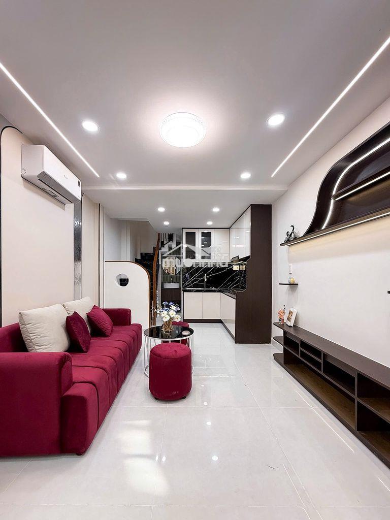 Nhà đẹp ở ngay • lý thái tổ, p. vườn lài, quận 10
