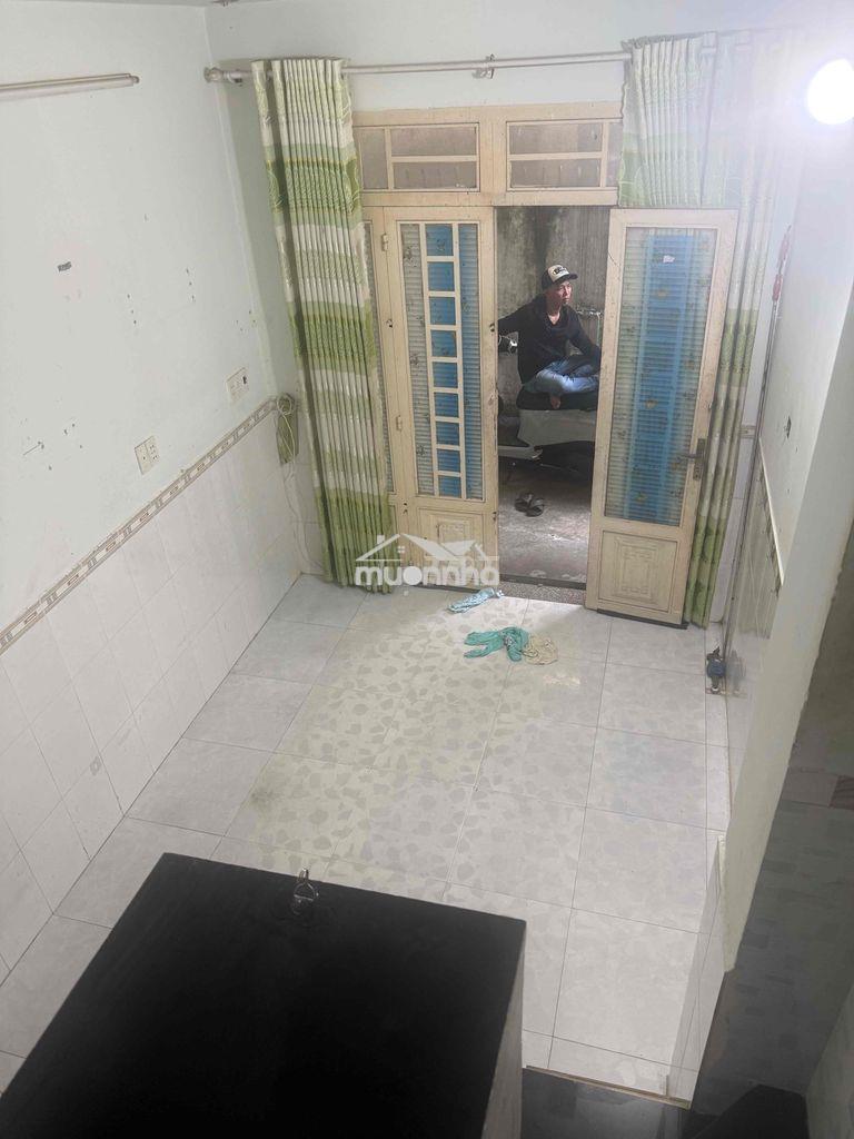 Nhà cho thuê ngay cầu phú xuân - Ảnh 2