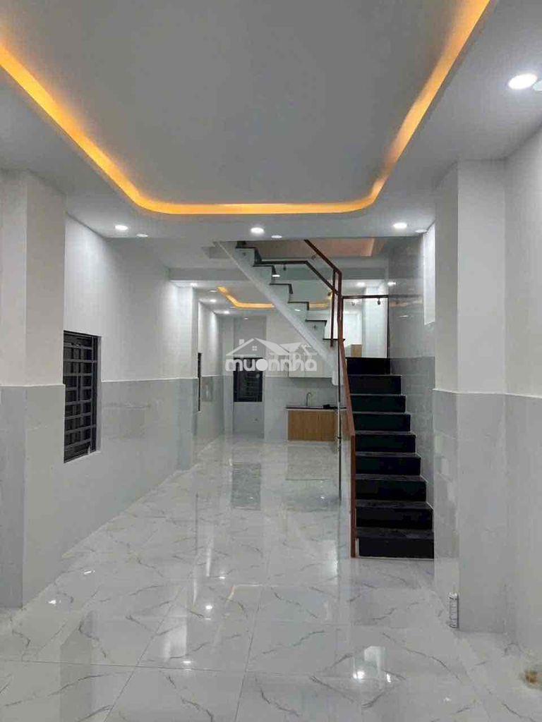 Cho thuê nguyên căn hxh trệt 1 lầu. gần chợ phạm văn bạch - Ảnh 2