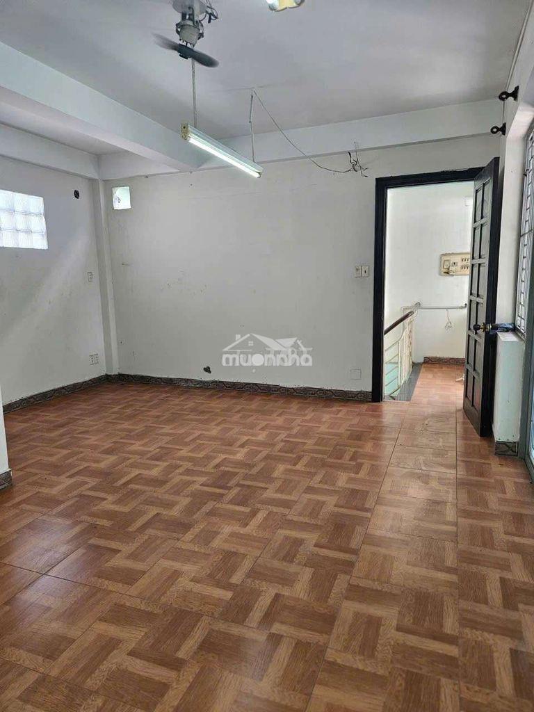Nhà bán địa chỉ 179/5a tô hiến thành,p.hòa hưng,hẻm 7mét.sổ hồng riêng - Ảnh 4