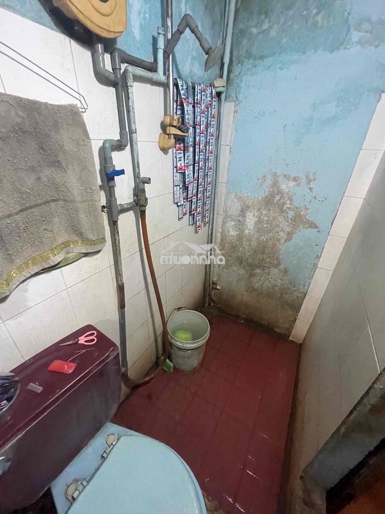 Nhà cấp 4 đang vay ngân hàng cần bán gấp để về quê - Ảnh 4