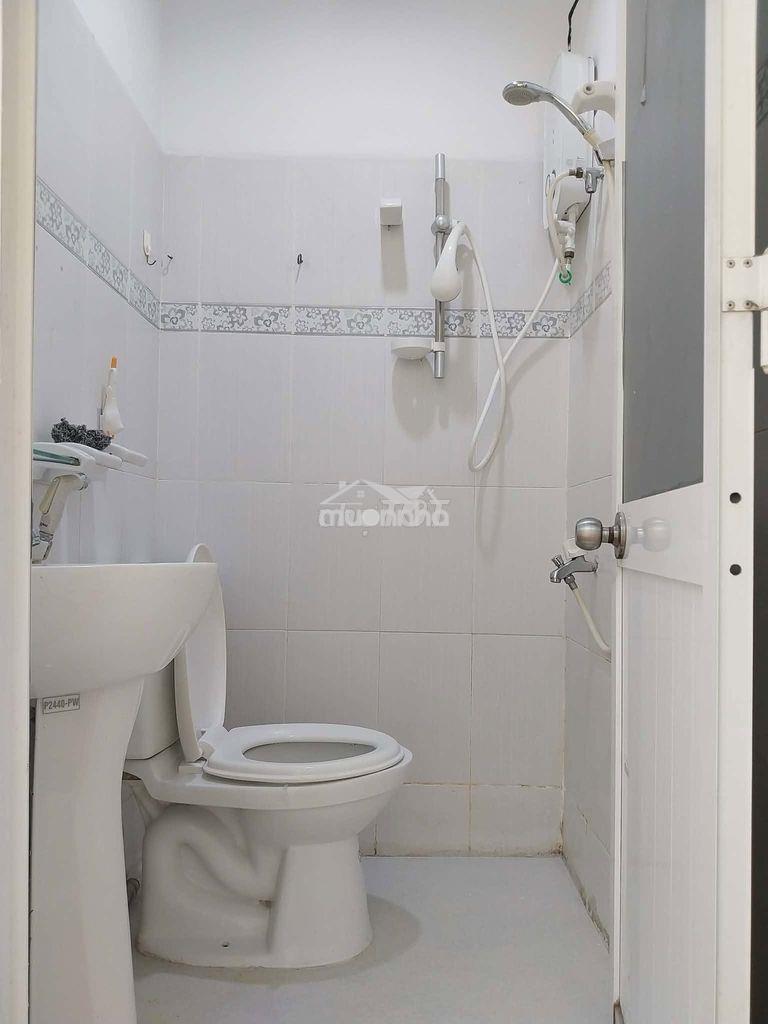 Chính chủ bán gấp căn hộ b1 trường sa, q. bình thạnh - lầu cao - Ảnh 4