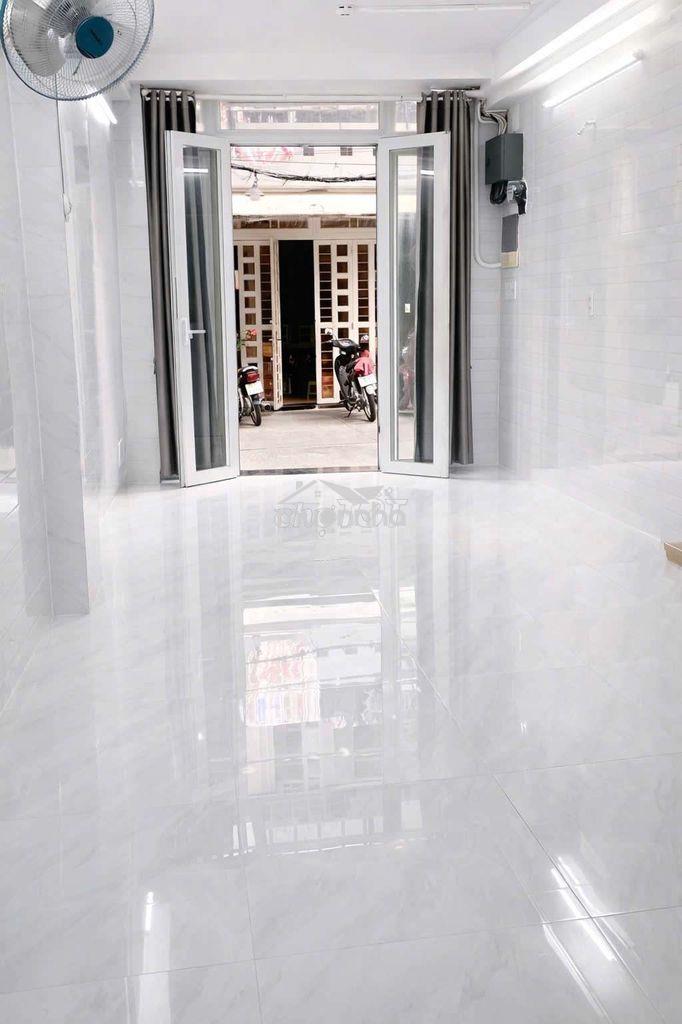 Nhà trung tâm quận 10, vừa ở vừa thu 100 triệu - Ảnh 4