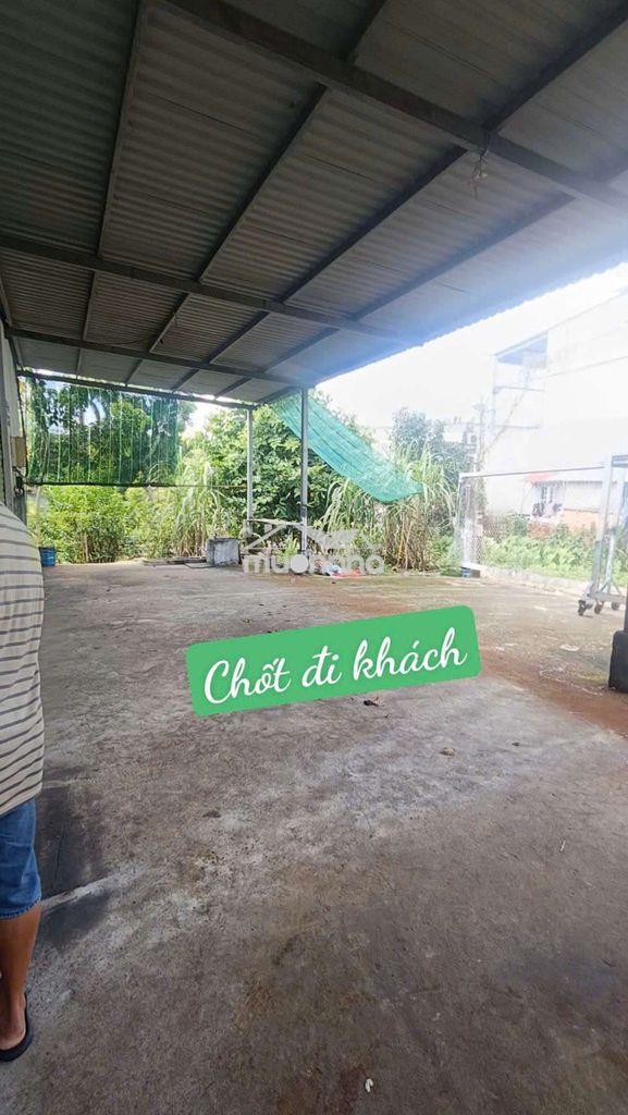 Kho thuê 12*25 có sân đường lại hùng cường vĩnh lộc b  vào 1 cây số. - Ảnh 2